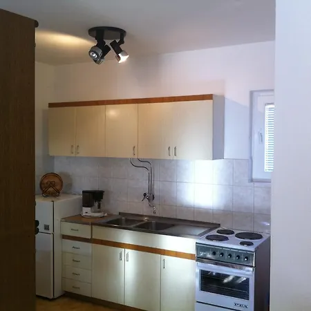Apartment Gorana *