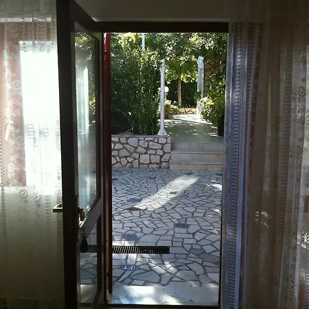 Gorana Apartment